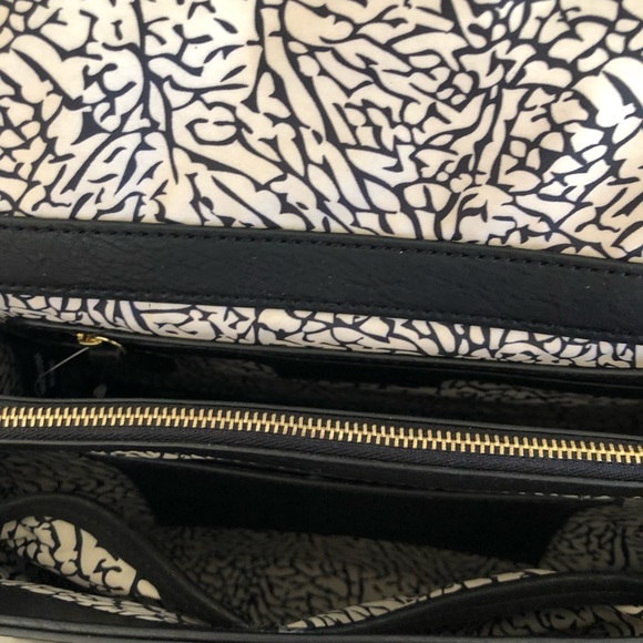 Inc Handbag - Picture 4 of 7